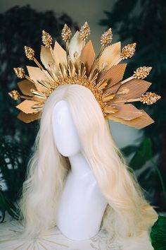 Gold Halo Crown Festival Headpiece Wedding Tiara Bridal - Etsy Gold Halo Crown, Fantasy Crown, Crown Halo, Headpiece Flower, Festival Headpiece, Goddess Crown, Diy Hair Accessories Ribbon, Flower Headdress