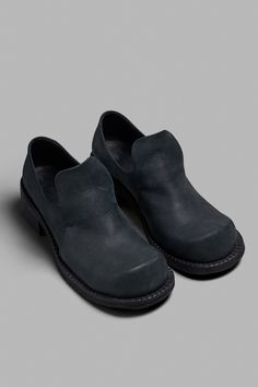 Old Black Wide Toe Loafer - Beira Black Leather Plain Toe Loafers, Black Leather Plain Toe Platform Loafers, Timeless Black Loafers With Stitched Sole, Black Buckle Closure Plain Toe Loafers, Black Low-top Loafers With Textured Sole, Tailor Shop, Bridal Bag, Women Maxi, Shoe Size Chart