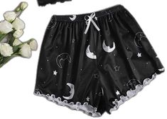 Black Summer Pajama Party Sets, Black Summer Sleepover Sets, Black Summer Sets For Sleepover, Black Summer Sleep Bottoms, Black Summer Sleepwear For Night, Black Stretch Summer Sleepwear, Black Pajama Shorts For Sleepover, Black Short Sleepwear For Sleepover, Black Bottoms For Summer Pajama Party