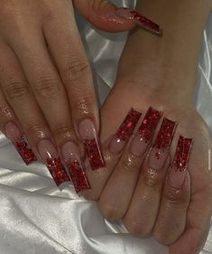 Nails That Would Go With A Red Dress, Red Wedding Nails For Bride Acrylic, Long Square Acrylic Nails Red Glitter, Chunky Red Glitter Nails, Red Nails Acrylic With Glitter, Red Nails With Glitter Ombre, Ombre Nails Glitter Red, Red Ombré Acrylic Nails, Ruby Red Nails Glitter