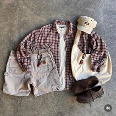 Styling Flannels, Vintage Flannel Outfits, Better Fashion, Flannel Outfit, Wardrobe Change, Classy Outfits Men, School Fit, Flannel Outfits, Casual Outfit Inspiration