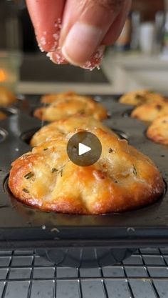 2.1M views · 178K reactions | NEW rosemary garlic focaccia muffins recipe just in time for thanksgiving 🤍

comment RECIPE for the 🔗 

soft on the inside, golden and crispy on the outside, these shareable focaccia muffins are a perfect side dish to bring to thanksgiving dinner.

each focaccia muffin is topped with a buttery rosemary and garlic topping that takes it to the next level!

key ingredients:

• active dry yeast
• honey
• bread flour
• extra-virgin olive oil
• rosemary
• garlic

I just posted the full recipe on my blog, click on ‘recipes’ and you can find it near the top ✨

#focaccia #focacciabread #thanksgiving #thanksgivingsides #sidedishrecipe #sidedish #breadrecipe | Sam @ SALT N SPRINKLES Focaccia Muffin Recipe, Focaccia Muffins, Garlic Focaccia, Thanksgiving Sweets, Honey Bread, Active Dry Yeast, Rosemary Garlic, Focaccia Bread, Party Dishes