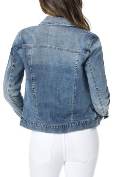 When a denim jacket comes in a relaxed silhouette that's cut with a touch of stretch, you can consider your between-season layering choice made. Style Name:Joe'S The Relaxed Denim Jacket. Style Number: 5833861. Available in stores. Spring Medium Wash Denim Jacket, Casual Stretch Medium Wash Outerwear, Casual Stretch Denim Jacket In Medium Wash, Casual Stretch Denim Jacket For Fall, Casual Stretch Light Wash Denim Jacket, Casual Stretch Denim Jacket, Casual Denim Jacket For Spring Gatherings, Spring Cotton Denim Jacket For Casual Gatherings, Casual Spring Denim Jacket For Gatherings