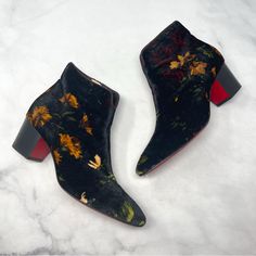 *Free* Shipping When You Click *Buy Now!* Christian Louboutin "Disco 70s 55" Excellent Preowned Condition, Minimal Wear (See All Photos) No Box Or Dust Bag Women's Size Eu 36.5 Retail: $1295 Black With Fall/Harvest Color Hues Soft Velvet Fabric Upper Floral Print All Over Almond Toe Ankle Booties Boots 2" Approximate Block Heel Height Notched Piped Topline Inside Zipper Entry Iconic Red Sole Made In Italy Heogj Designer Trendy Chic Preppy Classic Dressy-Casual Winter Going Out Date Night Cozy Gl Dressy Casual Winter, Cozy Glam, Whimsical Shoes, Disco 70s, Mod Vintage, Trendy Chic, Red Sole, Designer Boots, Dressy Casual