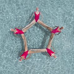 “Aqualillies”: las asombrosas fotografías aéreas de Brad Walls - Cultura Inquieta Synagogue Architecture, Swimming Quotes, Newport Beach California, Aerial Yoga, Creative Illustration, Maroon 5, Stunning Photography, Aerial Photo, Creative Photography