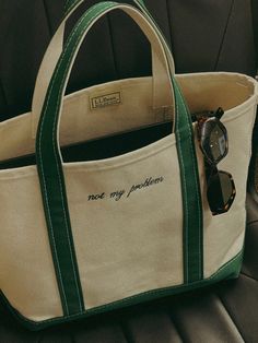 Ll Bean Tote, Boat Tote, Green Tote, Estilo Preppy, Trendy Tote Bags, Bags Aesthetic, Cute Bags, Jane Austen, Ll Bean