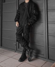 Men Dark Style, Warcore Men Outfits, Mens Black Jean Jacket, Techwear Pants Outfit, Tech Wear Street Style, Men Outfits Techwear, Mens Techwear Aesthetic, Cool Black Outfits Men, Techcore Outfits Men