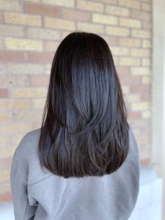 Hair Cuts Medium Length – Blended Medium Layers - davidreed.co Layered Haircuts Straight Hair, Layered Haircuts Straight, Medium Layers, Medium Length Layers, Straight Hair Cuts, Layered Haircuts For Medium Hair, Haircuts For Medium Hair, Haircuts Straight Hair