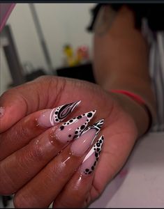 Black And White Art Drawing, Colored Acrylic, Acrylic Nails Coffin Pink, Short Almond, Female Clothes, Acrylic Nails Coffin Short, Luxury Nails, Birthday Nails, Acrylic Nails Coffin