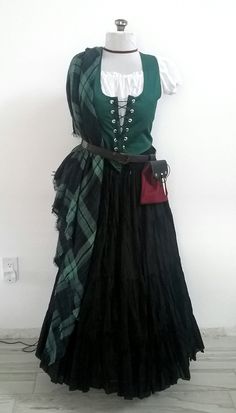 Celtic Dress Tartan Renaissance Dress Medieval Chemise Bodice - Etsy Cabaret Dress, Reference Clothing, Fair Costume, Costume Concepts, Black Chemise, Tartan Shawl, Fair Outfit, Celtic Dress