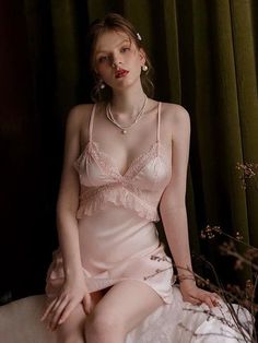 Lingerie Aesthetic, Satin Nightie, Pink Nightgown, Vestidos Color Rosa, Sleepwear Fashion, Lingerie Party, Lace Nightgown, Night Wedding, Satin Lingerie