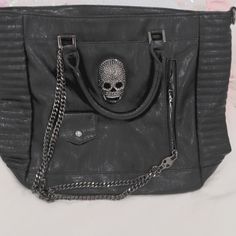 This Has No Name Or Labels. Medium Size Bag With Skull And Chain Details. Quite Goth. Skull Bags, Source Unknown, No Name, Medium Size, Leather Bag, Bag Lady, Chain, Leather, Women Shopping