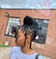 8 Inch Loc Extensions Styles, Black Women Loc Styles, Loc Styles On Short Hair, Dread Hairstyles For Women Black, Loc Styles Women, Hairstyles Faux Locs, Loc Styles Medium Updo Women, Short Loc Styles For Women, Loc Styles Short