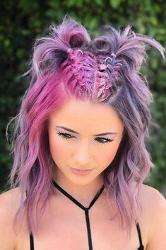 Hairstyles Romantic, Rave Hairstyles, Prom Styles, Trendy We Fryzurach, Half And Half Hair, Hairstyles Braid, Rave Hair, Hairstyles Prom, Styles Summer