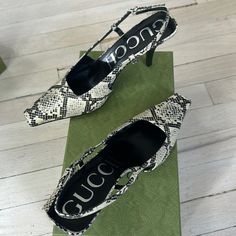 Questions? Leave A Comment Below! Gucci Luxury Square Toe Heels, Gucci Shoes Heels, Gucci Pumps, Tassel Shoes, Gucci Heels, Kitten Heel Shoes, Shoes Gucci, Evening Sandals, Bow Heels