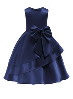 Silhouette:a-line Hemline:tea length Neckline:scoop Fabric:satin Shown Color:blue Sleeve Style:sleeveless Back Style:zipper up Embellishment:bow Girls Formal Dresses Kids, فستان زهري, Big Bow Dress, Satin Flower Girl Dress, Marine Uniform, Kids Party Dresses, Girls Formal Dresses, Princess Ball Gowns, Performance Dresses