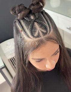 Hard Braided Hairstyles, Heart Braids, Cool Braid Hairstyles, Hairdos For Curly Hair, Natural Hair Braids, Cornrow Hairstyles, Hairdo For Long Hair, Hair Braids, Hair Stylist Life