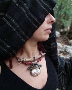 Witchy Macrame Necklace, Pagan Jewelry, Gothic Necklace, Wicca Jewelry, Agate Jewelry, Gothic Anniversary Gift, Gift for Her by SamandivaJewelry on Etsy Bohemian Handmade Choker For Rituals, Handmade Bohemian Choker For Rituals, Witchy Macrame, Craft Knots, Gothic Anniversary, Wicca Jewelry, Witch Crafts, Metal Art Jewelry, Minimal Pendant