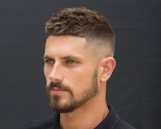 Modern Mens Haircuts, High And Tight Haircut, Fade Haircut Styles, Military Haircut, Taper Fade Haircut, Cool Short Hairstyles