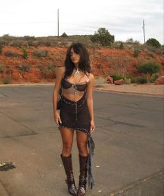 Cowgirl Rave Outfit, Indie Concert Outfit, Poster Girl Dress, Coachella Fits, Fashion Aesthetic Outfits, Rave Fit, Boho Festival Outfit, Ugly Outfits, Rave Fits