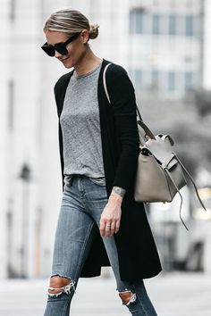 Outfit With Long Cardigan, Cardigan Street Style, Black Cardigan Outfit, Winter Cardigan Outfit, Long Cardigan Outfit, Long Black Sweater, Simple Casual Outfits, Mode Tips