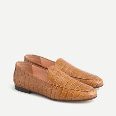 J.Crew Turned Out A Luxury Style Loafer In The Men's Smoking Slipper Style. Beautiful Minimalist Staple And Just Overall A Must For Any Wardrobe. Pair W White Socks And Jeans Or Baggy Wide Leg Slacks. Made Of Italian Croc-Embossed Leather Outer, Leather Lining; Synthetic Sole Color: Dark Cedar The Row; Gucci, Dior, Jeans Gucci, Suede Tassel, Suede Flats, Pointed Toe Flats, Leather Ballet Flats, Pink Suede, Slipper Shoes, Brown Shoe, Ballet Flat Shoes