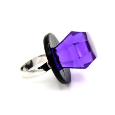 Ready to pop the question? This unique bridesmaid (or maid of honor) proposal ring is a perfect non-traditional bridesmaid gift for your favorite friend(s)! Adjustable to comfortably fit most adult ring sizes. Comes in a free gift box with a personalized note included. Simply add your note at checkout and it'll be included in your box free of charge. This ring is Handmade from resin. The top has the signature facets and glossy look. The base is round and flat with a pretty sheen. This ring is pretty chunky about 1" tall x 1.17" wide (2.5 cm x 2.9 cm). You can choose from four different colors, red, blue, green , or purple with a black base. These come securely attached to adjustable silver plated ring bands. Materials: -Resin -Metal (nickel free) Dimensions: -Top is 1" tall x 1.17" wide (2 Candy Ring Pop, Candy Ring, Pre Engagement, Unique Bridesmaid, Ring Pop, Alternative Engagement Ring, Unique Engagement Ring, Handmade Fashion Jewelry, Alternative Engagement Rings