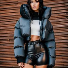 @gener.ai.tion • Instagram-Fotos und -Videos Shiny Jacket, Women Jackets, November 17, Down Coat, Styled Shoot, Down Jacket, Winter Fashion, Puffer, Jackets For Women