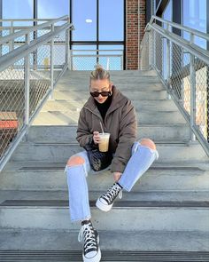 White Leather Platform Converse Outfit, Lugged Platform Converse Outfit, Fall Black Converse Outfit, Black Converse Lugged Outfit, Jeans And Converse Outfit Winter, Jeans And Black Converse Outfit, Black Hightop Platform Converse Outfit, Black Platform Converse Outfit Fall