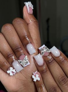 Valentines Nails French, Valentines Nails French Tip, Nail Inspo Hello Kitty, Nails Vacay, Clase Azul Nails, French Tip Nails Pink, Azul Nails, Nails Sanrio