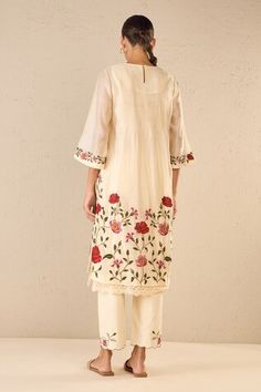 Ivory chanderi kurta with floral vine thread embroidered motifs and pintuck bodice. - Aza Fashions Designer Cream Kurta With Floral Embroidery, Bohemian Off White Chanderi Kurta, Cream Salwar Kameez With Floral Embroidery, Off White Chanderi Traditional Wear With Floral Embroidery, Off White Floral Embroidered Kurta For Spring, Bohemian Off White Kurta With Floral Embroidery, Cream Straight Kurta With Floral Embroidery, Cream Floral Embroidered Straight Kurta, Off White Traditional Wear For Spring Wedding