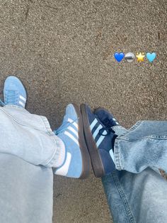 Blue spezials 💙 Spezial Adidas Blue, Adidas Spezial Blue Outfit, Blue School Aesthetic, Blue Spezials, Adidas Samba Blue, Blue Sambas, Adidas Spezial Blue, Blue Adidas Spezial, Navy Blue Aesthetic