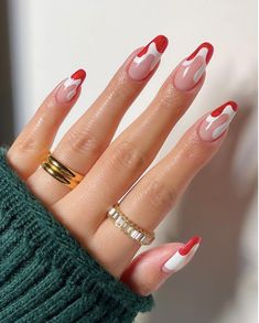 45+ Best Red and White Christmas Nails You Need To Try; swirl nails! This includes red and white Christmas nails acrylic, red and white Christmas nails simple, red and white Christmas nails short, red and white Christmas nails almond & more! This also includes red and white Christmas nails 2023, red and white Christmas nail designs, red and white Christmas nail art, red and white Christmas nail ideas, white and red christmas nails & more! #redandwhitechristmasnails #christmasnails Red And White Nails, White Nail Designs, Christmas Nails Acrylic, White Nail, Festival Nails, Xmas Nails, Christmas Nail Designs