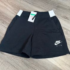 Brand New Bin 76 Nike Bottoms, Kids Nike, Nike Shorts, Nike Black, Kids Bottoms, Black Nikes, Nike Air, Black White, Nike