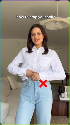 Crop your shirt hack 🤍 Yay or Nay? Make sure to save for later girls! 😱 Follow for daily #hacks and #fashioninspo #aunomay #shirthack #fashionhacks #stylinghacks #cropped Diy Clothes Hacks, Daily Hacks, Look Put Together, Shirt Hacks, Mode Tips, Diy Vetement, Diy Fashion Hacks, Yay Or Nay, Diy Fashion Clothing