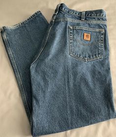 Carhartt 38 X 32 Mens Blue Denim 5-Pocket Relaxed Fit Med Wash Jeans RN 14806. EUC Dickie Jeans, Men Street Fashion, Carhartt Jeans, Guys Clothing Styles, Swaggy Outfits, Washed Jeans, Wash Jeans, Comfy Outfits, Blue Man