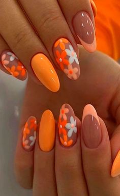 Unghie Sfumate, Orange Nail, Chrome Nail, Colorful Nails, Flower Nail Designs, Cute Gel Nails, Summer Acrylic Nails