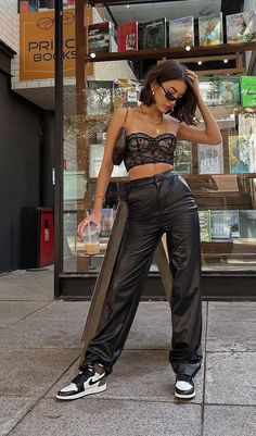 Bad Suns Concert Outfit, Bazzi Concert Outfits, Deep House Concert Outfit, Crop Top Concert Outfit, Grunge Vegas Outfit, Romeo Santos Outfit Concert, End Concert Outfits, Kany Garcia Concert Outfit, Yg Concert Outfit Ideas