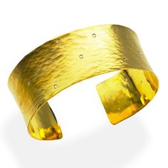 At once assertive and restrained, this 20mm wide cuff is a bold statement of sustainability and responsibility. Matte finish with 15 Diamonds. Luxury Hammered Cuff Bracelet, Luxury Hammered Bangle Cuff Bracelet, Luxury Hammered Yellow Gold Cuff Bracelet, Cody Sanderson, Sky Jewelry, Wide Cuff, Social Responsibility, Cuff Bracelet, Necklaces Bracelets