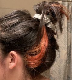 Color Streak In Hair, Dyed Hair Brunette, Dyed Hair Streaks, Orange Dyed Hair, Streak In Hair, Blonde Brown Hair Color, Purple Hair Streaks, Purple Blonde Hair, Blue Hair Highlights