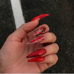 ♚♛нσυѕтσиqυєєивяι♛♚ Red Acrylic Nails, Valentine Nails, Nail Designs Valentines, Prom Nails, Dope Nails, Nail Arts, Valentine's Day Nails, Valentines Nails