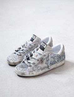 Silver Golden Goose Sneakers Outfit, Golden Goose Aesthetic, Silver Golden Goose, Golden Goose Silver, Shoes Golden Goose