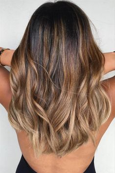 Hair Color Flamboyage, Honey Hair Color, Brunette Balayage, Long Hair Color, Brown Hair Balayage, Trendy Hair Color, Brown Blonde Hair, Penteado Cabelo Curto, Ombre Hair Color