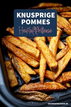 some kind of fries that are on top of a grill with the words knusrige pommes