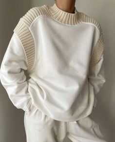 Zara Women, Modest Fashion, Diy Clothes, Winter Fashion, Cape, Knitwear, Lounge Wear, Fashion Inspo, Casual Outfits