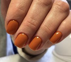 Burnt Yellow Nails, Muted Orange Nails, Rusty Orange Nails, Rust Orange Nails, Terracotta Nails, Shellac Nail Colors, Solar Nails, Nails Desing