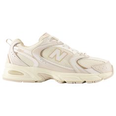 New Balance 530 | Foot Locker New Balance Beige, Basket New Balance, Beige Trainers, Balanced Beige, Sneaker New Balance, Modern Tech, Christmas Tote, Sneaker Sale, Running Fashion