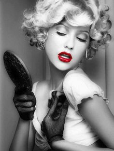 Black and White beauty with a dash of red Exotic Hairstyles, Estilo Pin Up, Beautiful Blonde Hair, Belle Blonde, White Eyeliner, Christina Aguilera, Moda Vintage, Red Lipstick, Foto Inspiration