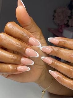 Short Almond French Tip, Maintenance Week, Drippy Nails, Oval Acrylic Nails, Oval Nails Designs, Concert Nails, Stilleto Nails Designs, Acrylic Nails Nude, Diva Nails