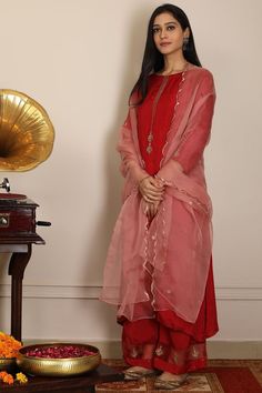 Indian Luxury, Organza Suits, Red Kurta, Red Blush, Simple Kurta Designs